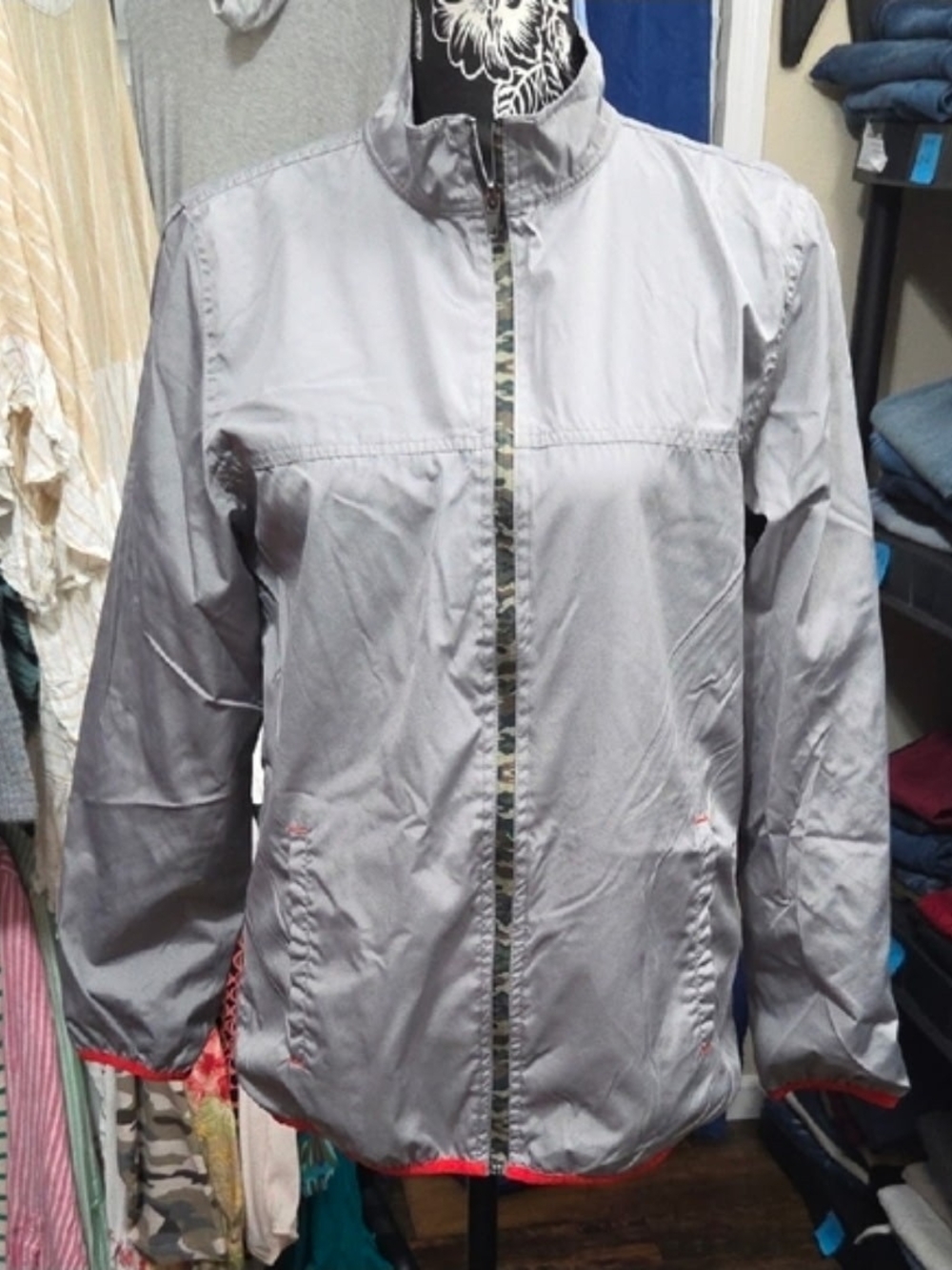 bcg Light Gray Utility Windbreaker Jacket with Camouflage Trim